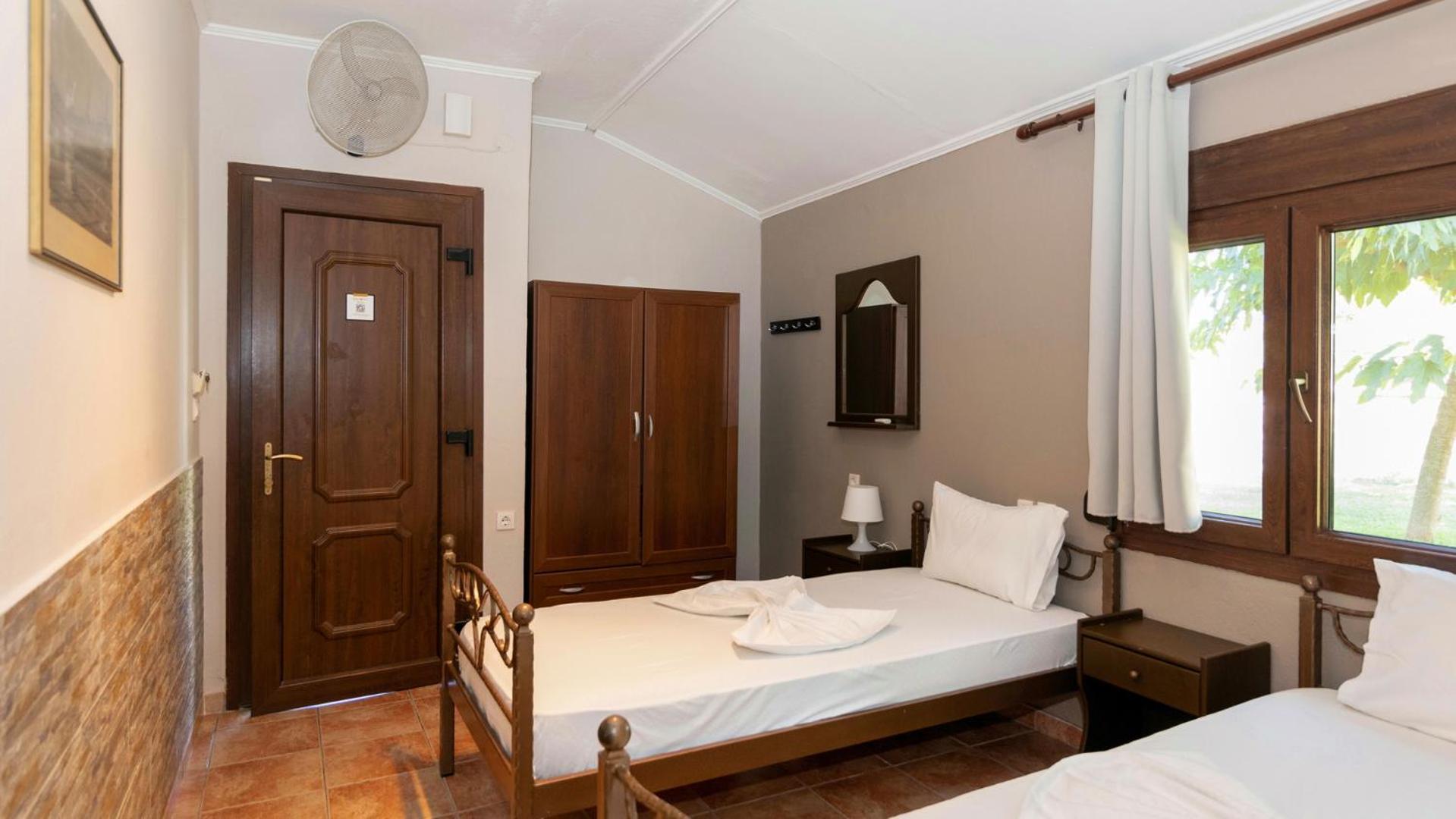 Katerina-Maria Studios & Apartments Vourvourou Exteriör bild